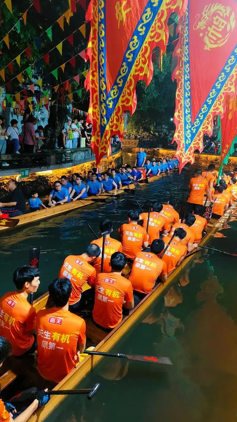 叠滘龙船L弯漂移过弯！德甲豪门官宣签下“盘带狂魔” 转会费创纪录